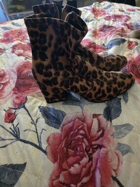 Marc Fisher Leopard Print Ankle Boots - Brown & Black